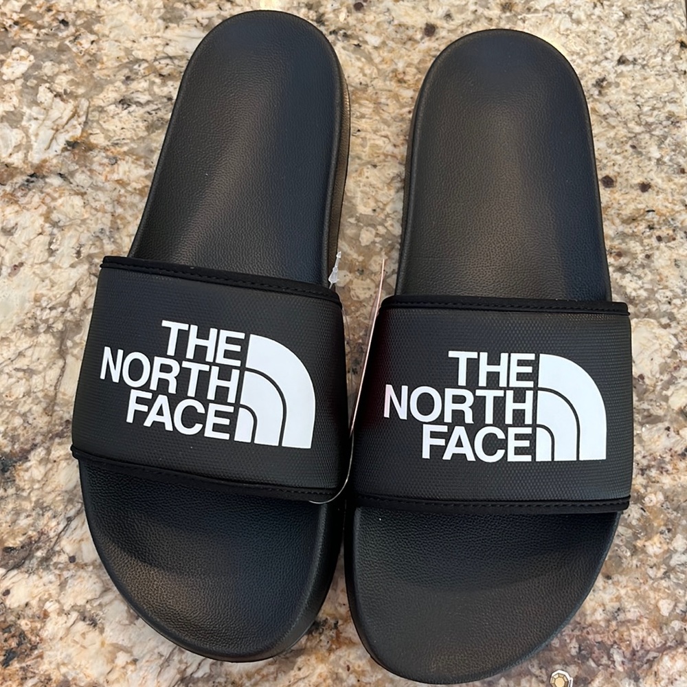 Men’s slides- The North Face- brand new!